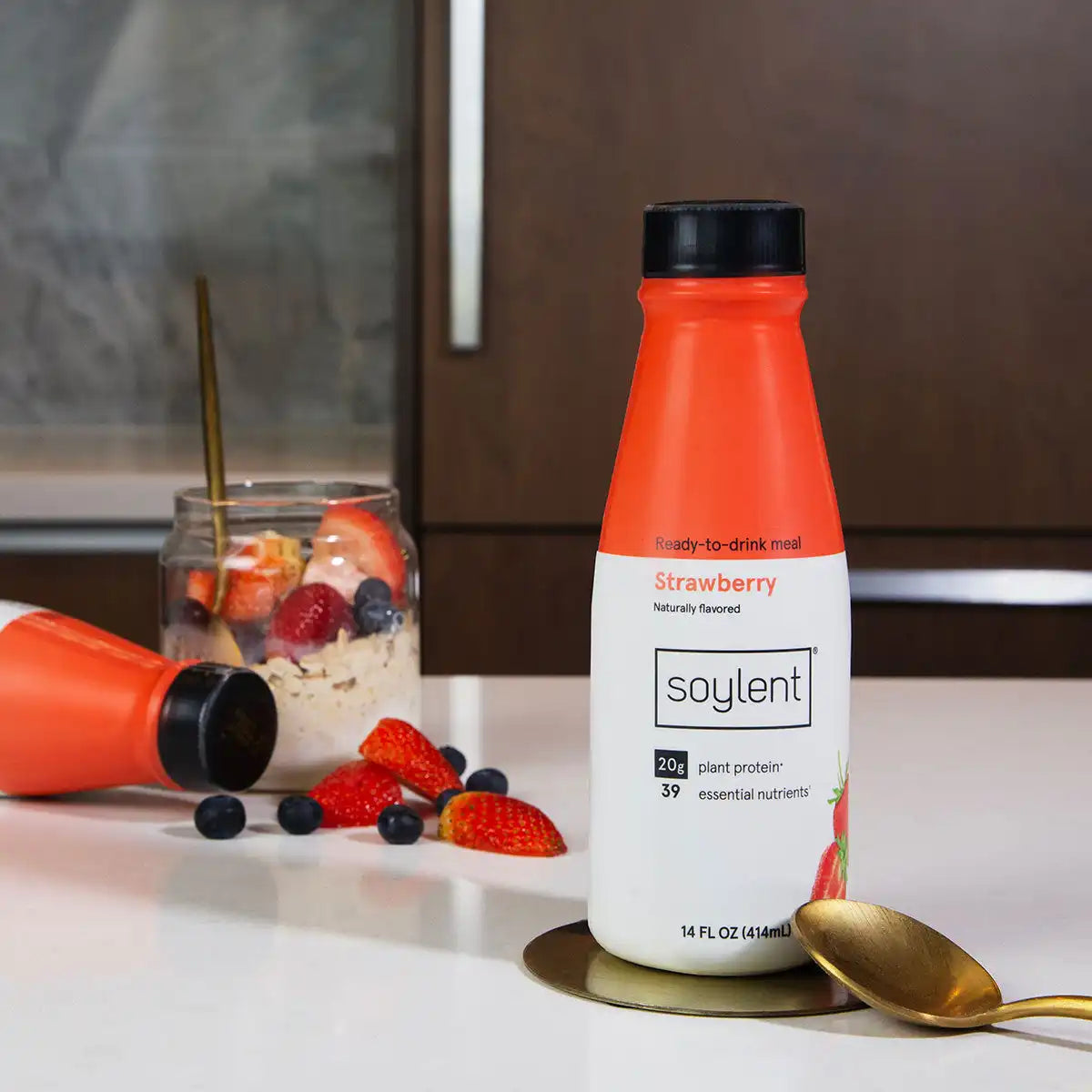Soylent complete meal - strawberry